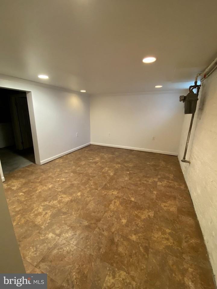 30 Portship Rd - Photo 7 of 16