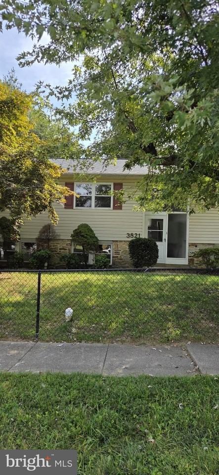 3821 Offutt Road - Photo 2 of 13