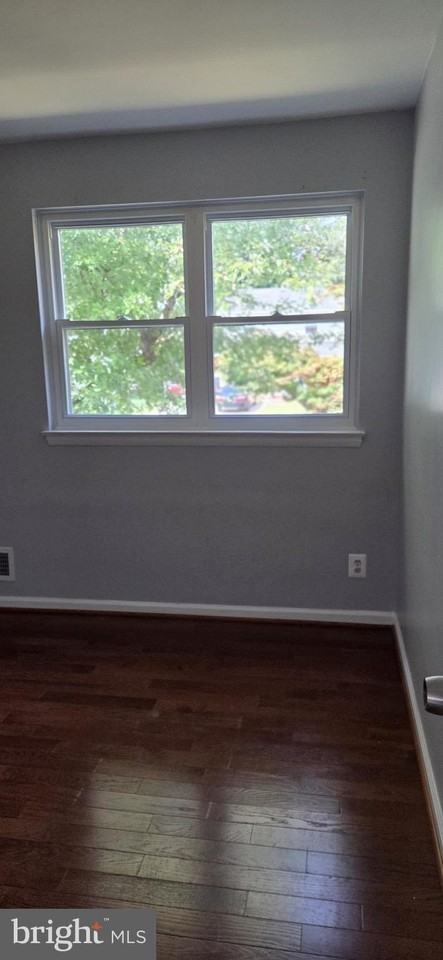 3821 Offutt Road - Photo 6 of 13