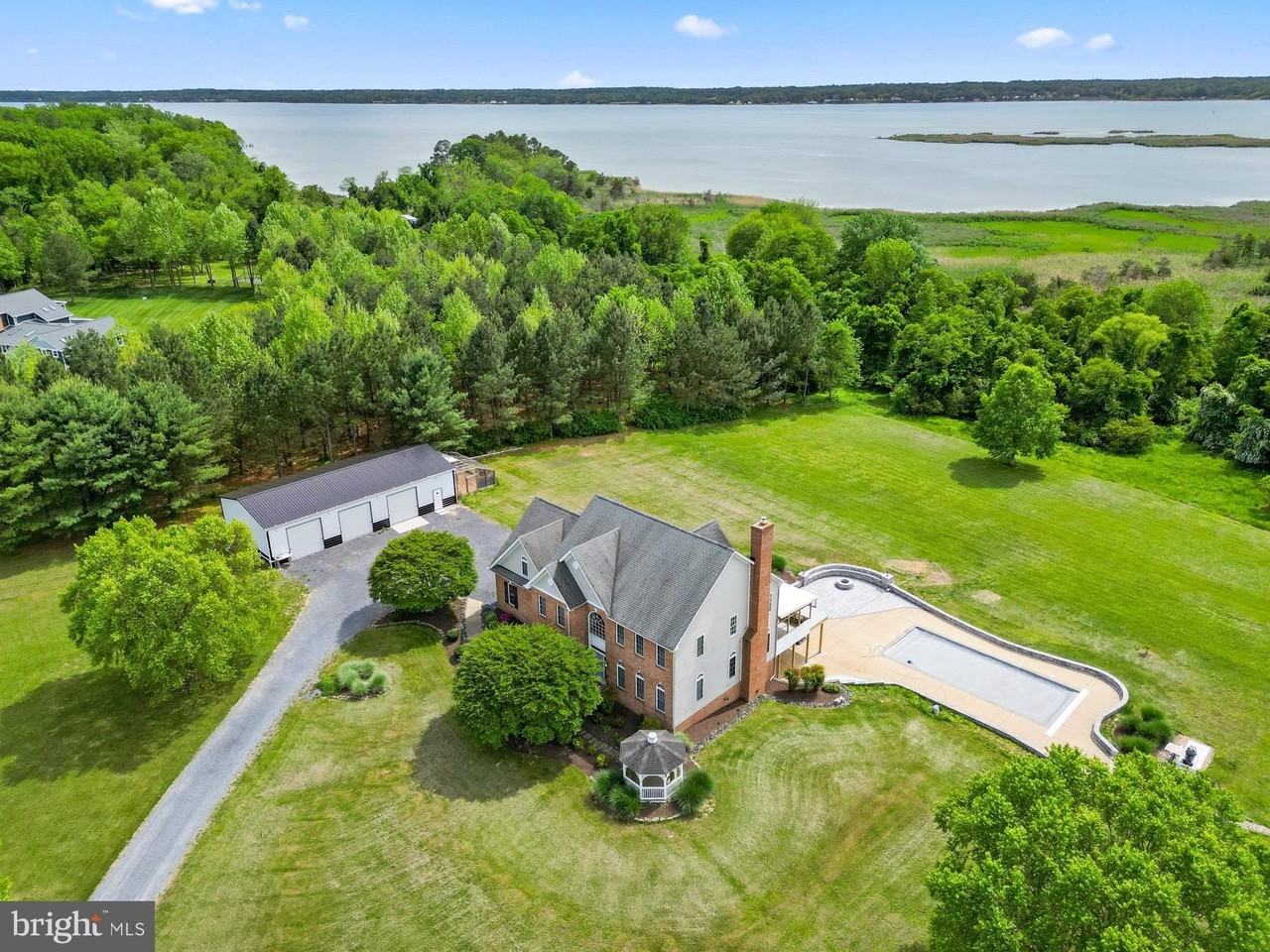 5100 Williams Wharf Rd - Photo 2 of 10