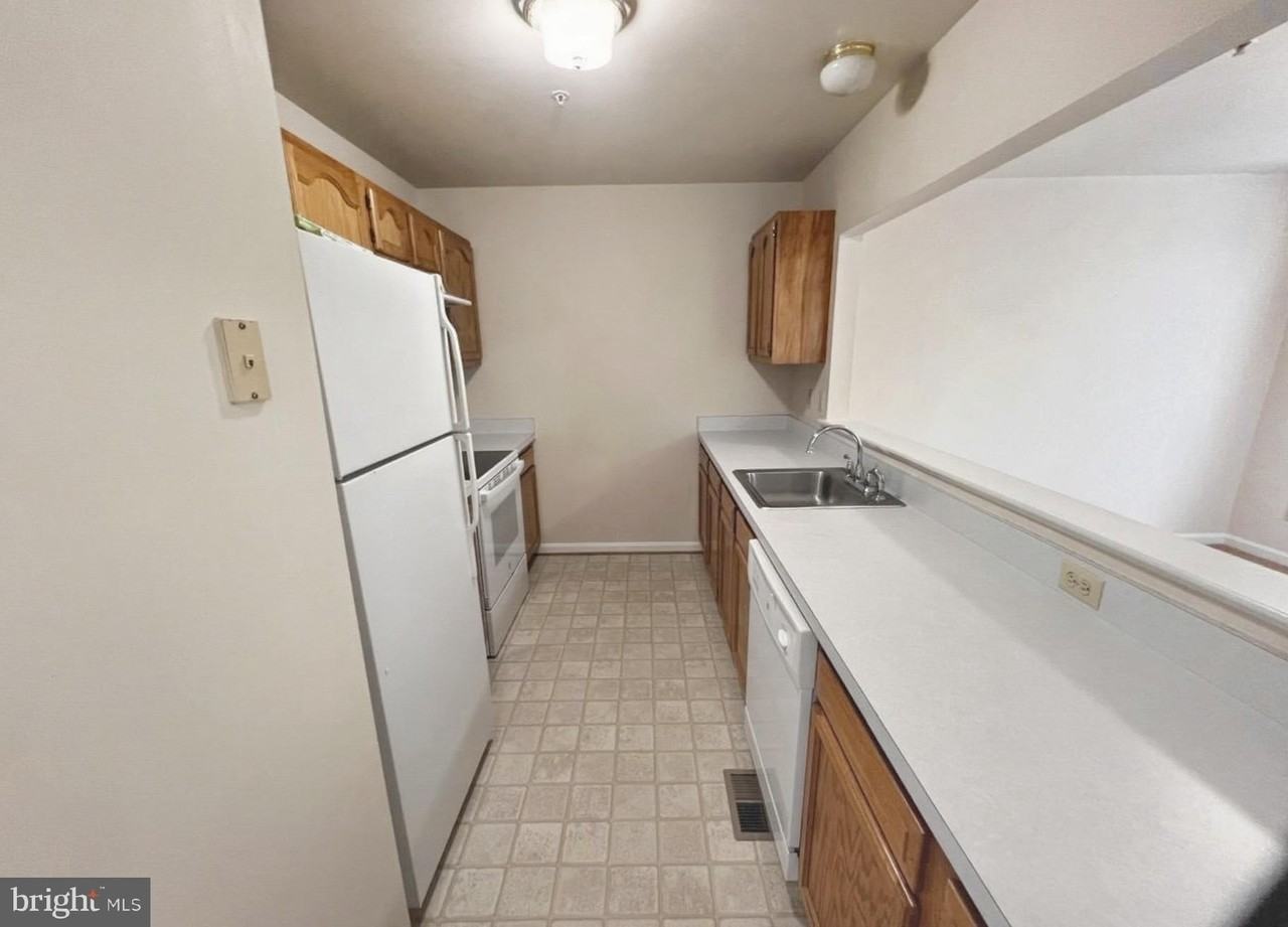 3615 Harbor Rd - Photo 3 of 24