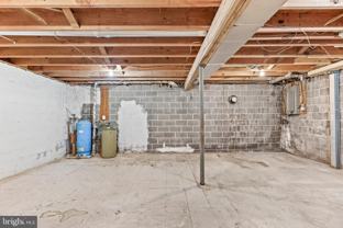 321 Sun Park Ln - Photo 1 of 1