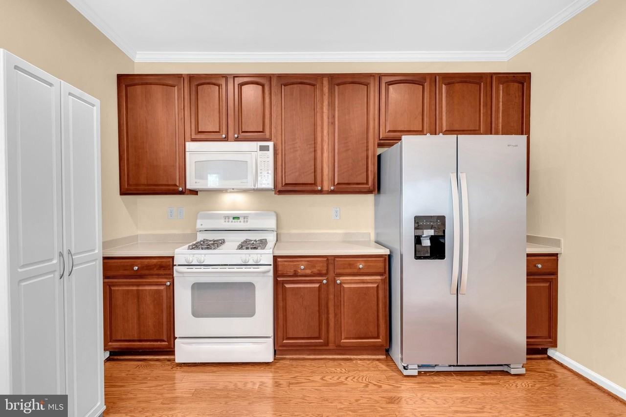 521 Marlboro Ct Unit 46 #46 - Photo 7 of 35