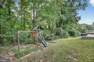 featured image of 2353 S Hampton Dr