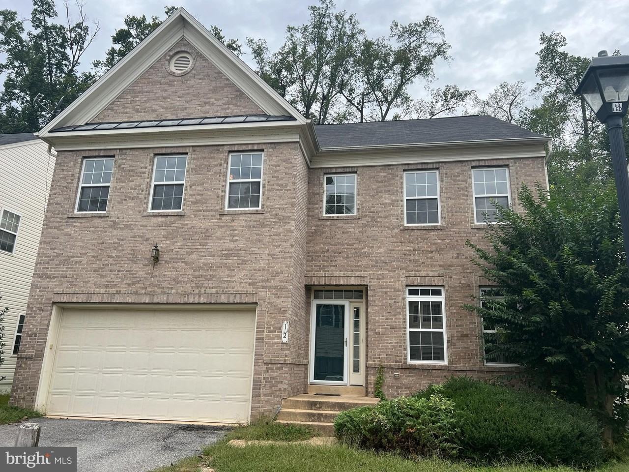 12 Rivers Edge Ter - Photo 2 of 35