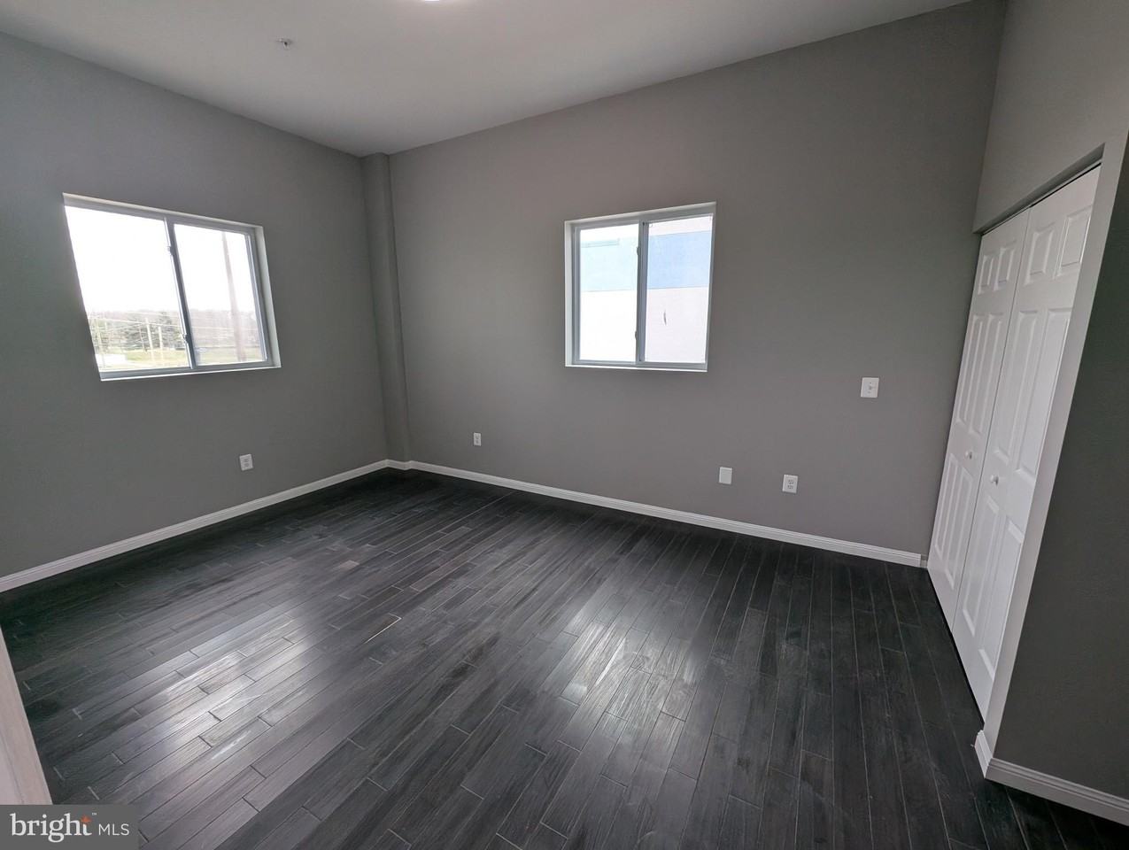 53 Liberty Rd - Photo 5 of 9