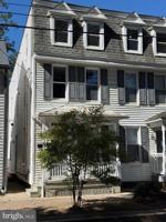 featured image of 234 1/2 E Main St