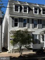 234 1/2 E Main St - Photo 1 of 1