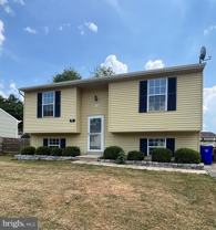 838 Insley Cir - Photo 1 of 1