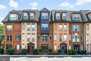 featured image of 1424 Trafalgar Ln