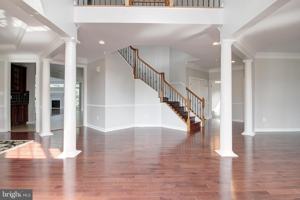 featured image of 2150 Chestnut Ln