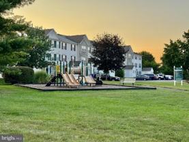 4971 Clarendon Ter - Photo 1 of 1