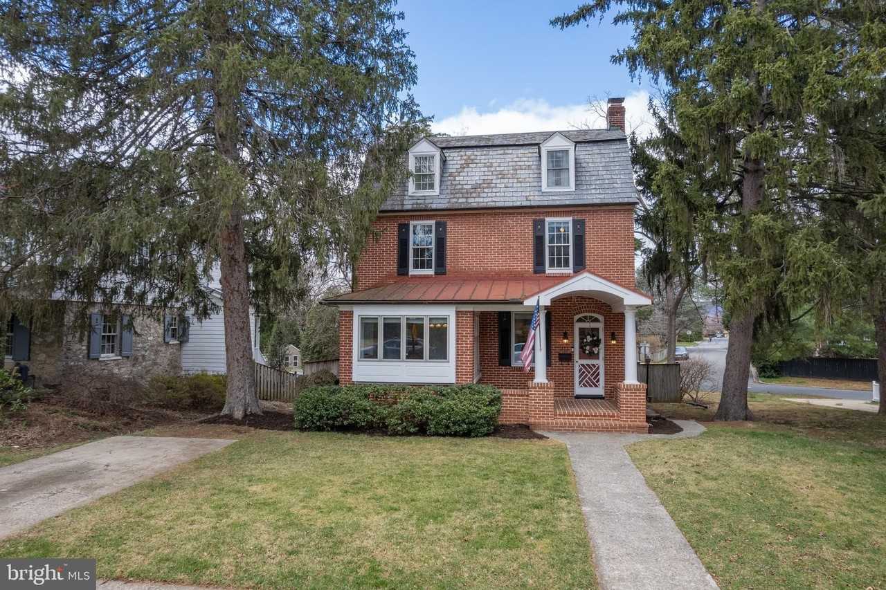 317 W College Ter - Photo 2 of 50