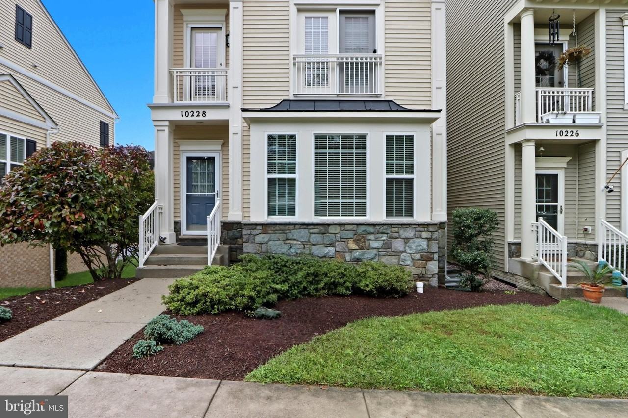 10228 Nuthatch Dr - Photo 4 of 38