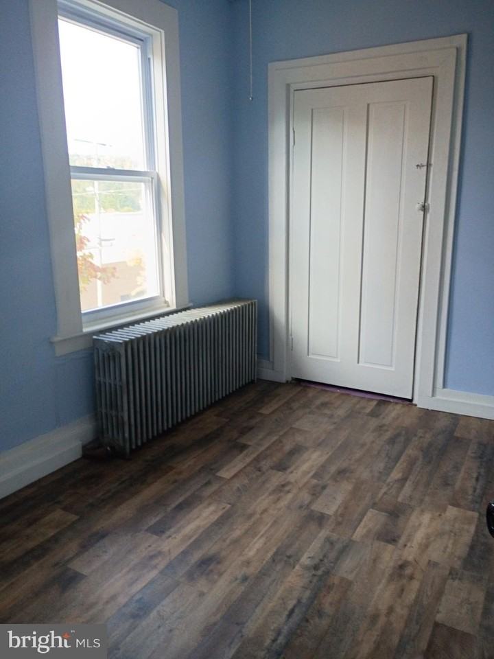 400 E Alder St #3 - Photo 2 of 6