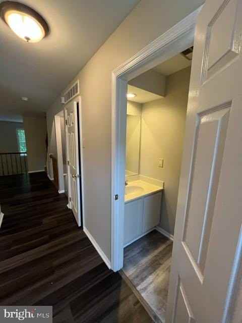 1049 Wingate Ct Unit I-14 #I14 - Photo 2 of 50