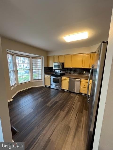 1049 Wingate Ct Unit I-14 #I14 - Photo 3 of 50