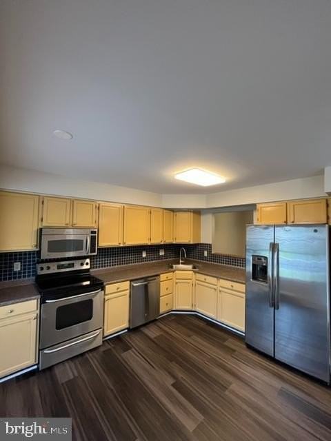 1049 Wingate Ct Unit I-14 #I14 - Photo 4 of 50