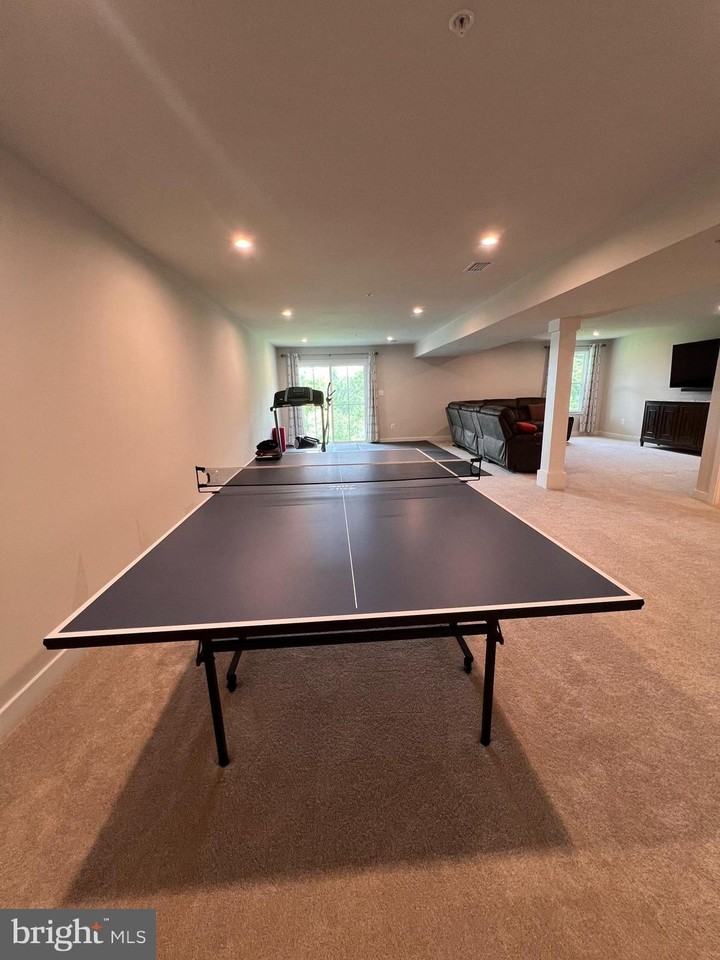 3115 Strasbaugh Dr - Photo 2 of 37