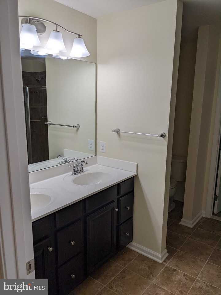 2211 Argonne Dr - Photo 3 of 29