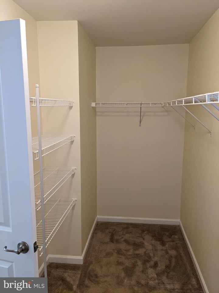 2211 Argonne Dr - Photo 5 of 29