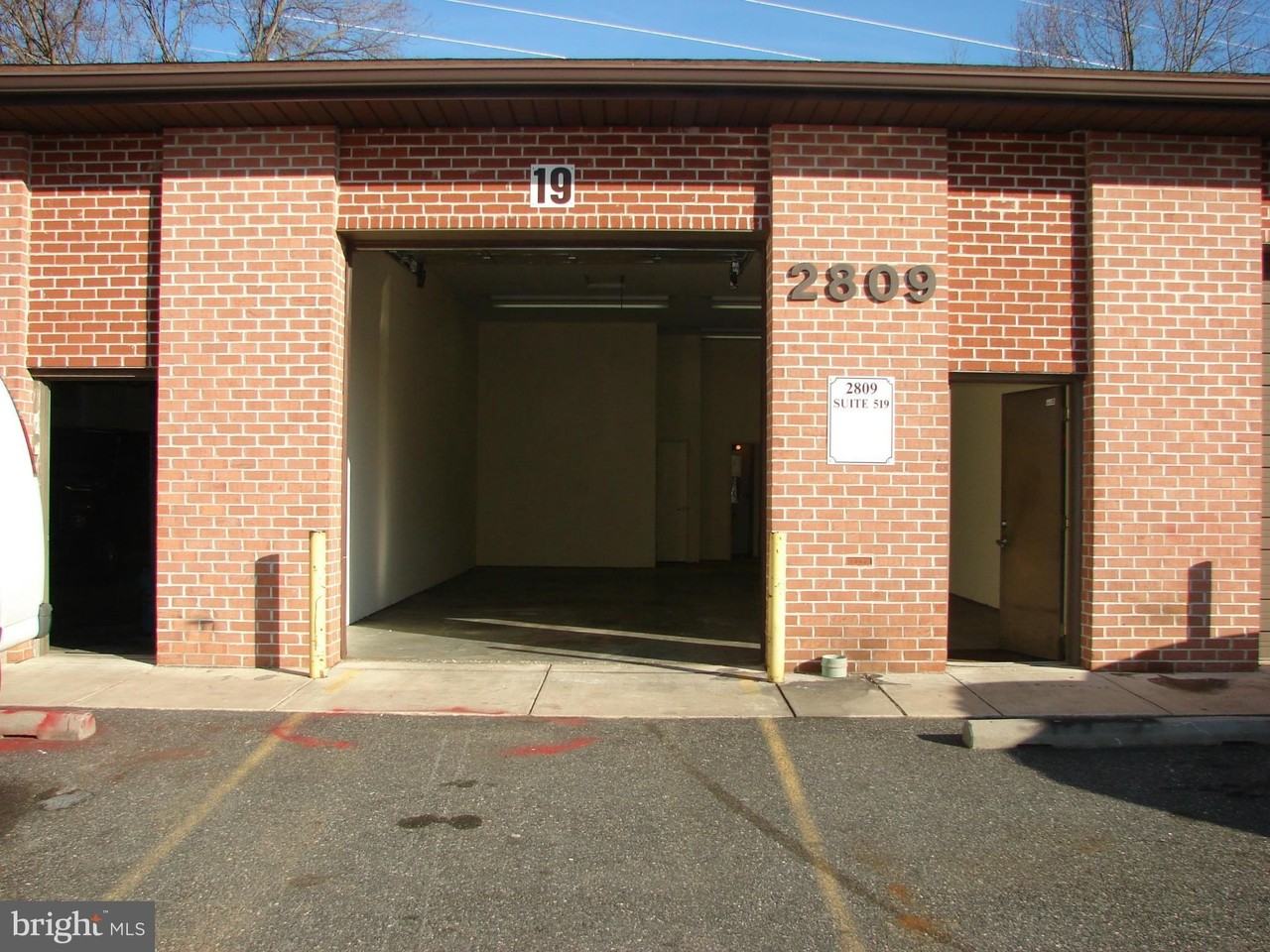 2809 Bel Air Rd - Photo 7 of 12