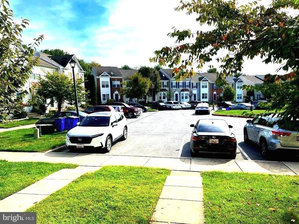 3269 Halcyon Ct - Photo 2 of 37