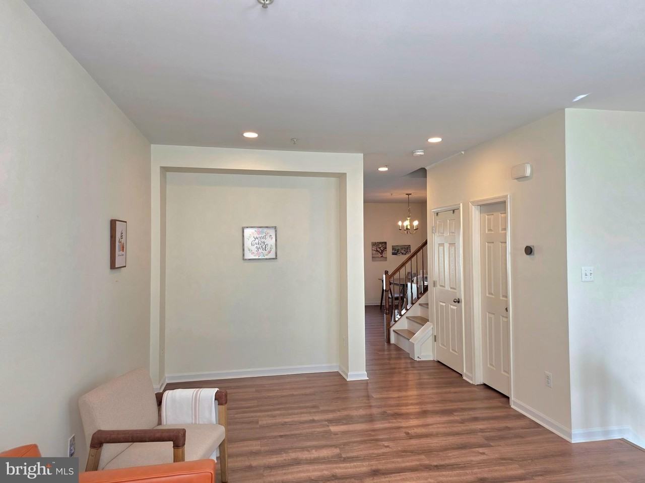 8245 Macintosh Court #61 - Photo 6 of 33