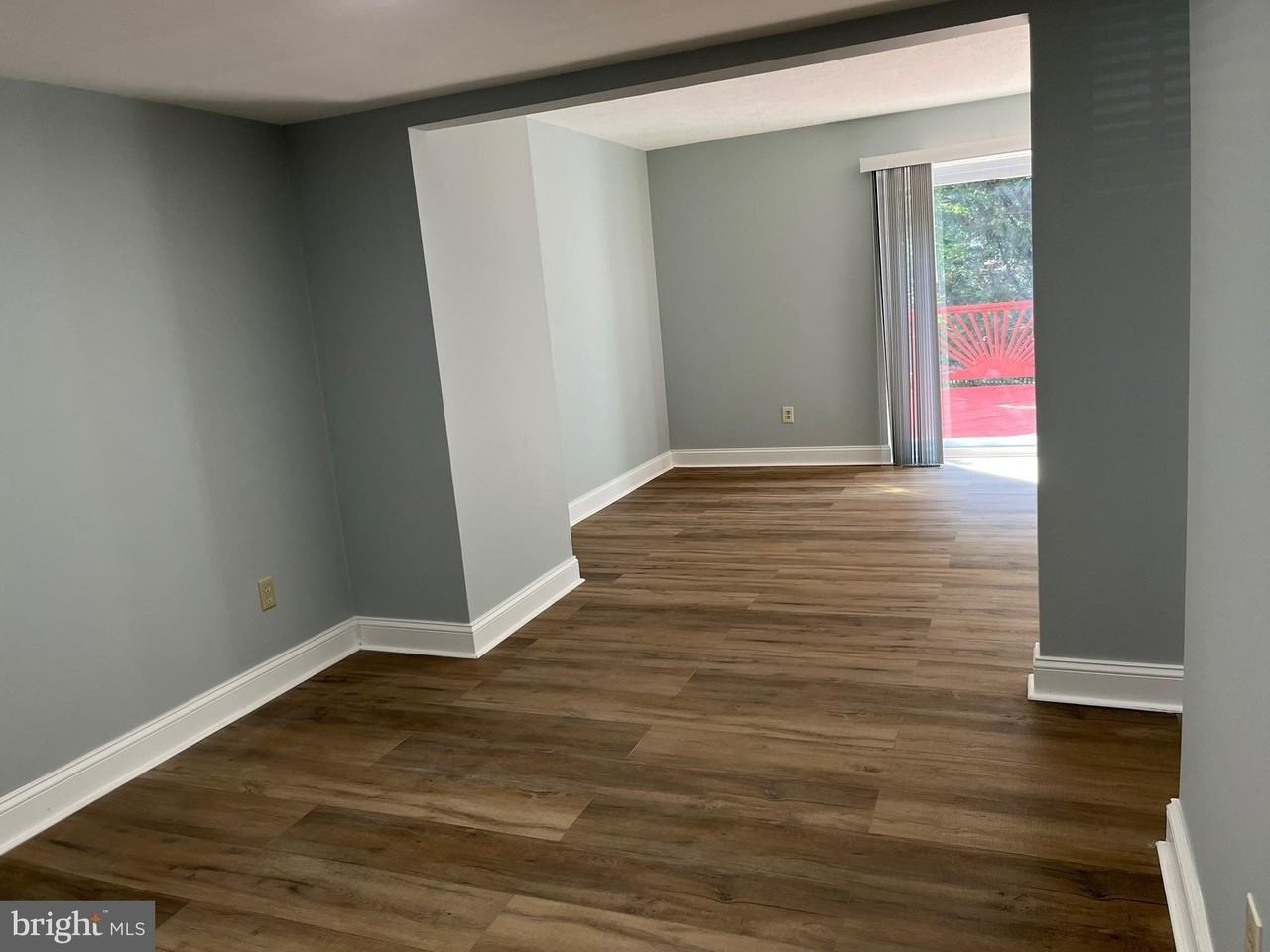 8523 Pine Run Ct - Photo 5 of 18