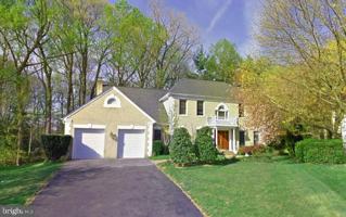 featured image of 2 Royal Dominion Ct