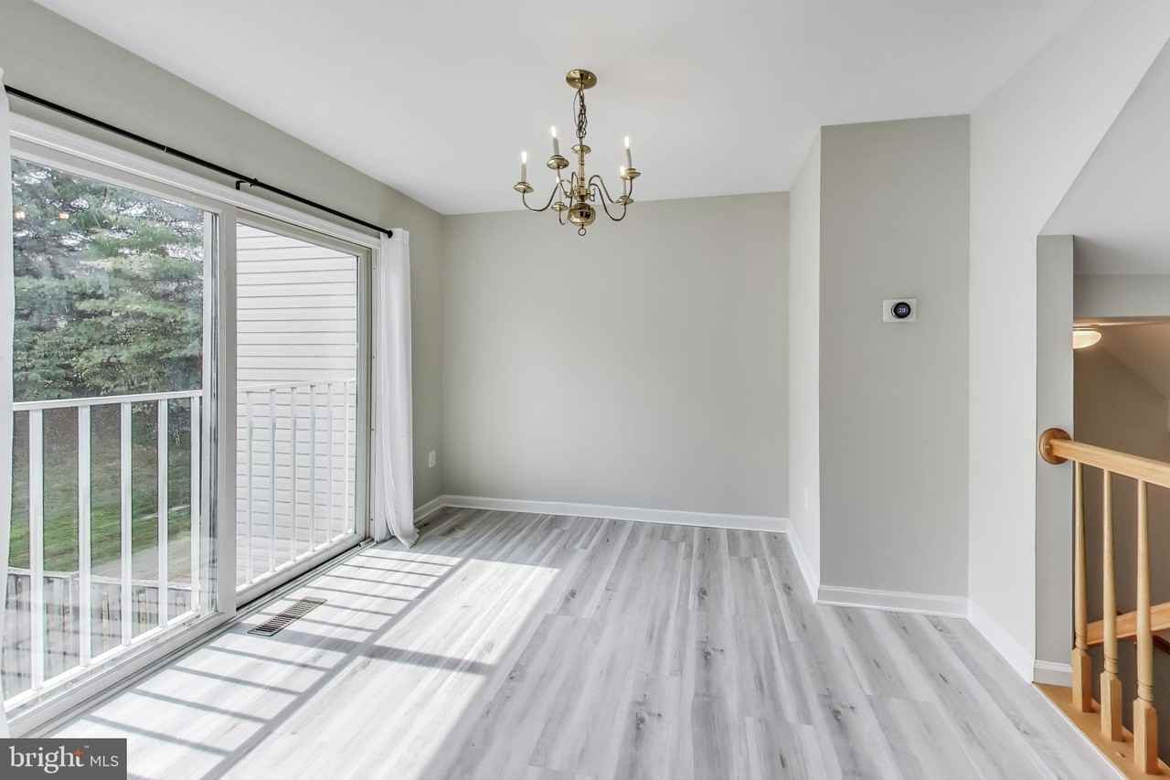 13504 Hayworth Dr - Photo 6 of 31