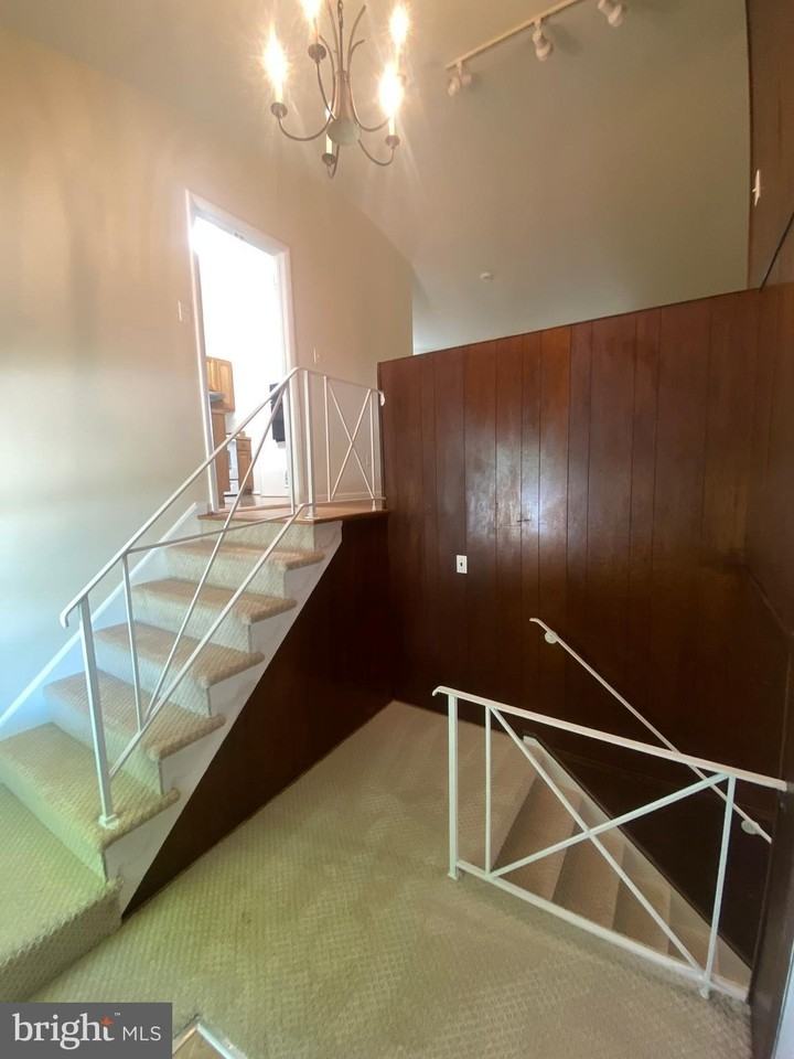 11602 11602 LEBARON Terrace - Photo 3 of 24