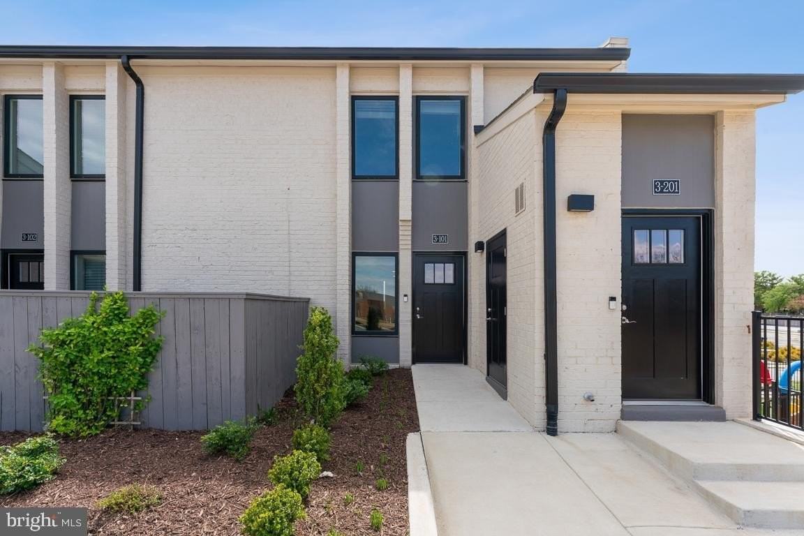 19520 Village Walk Dr Unit 3-101 #3-101