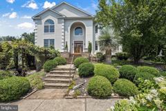 9715 Singleton Dr - Photo 1 of 1