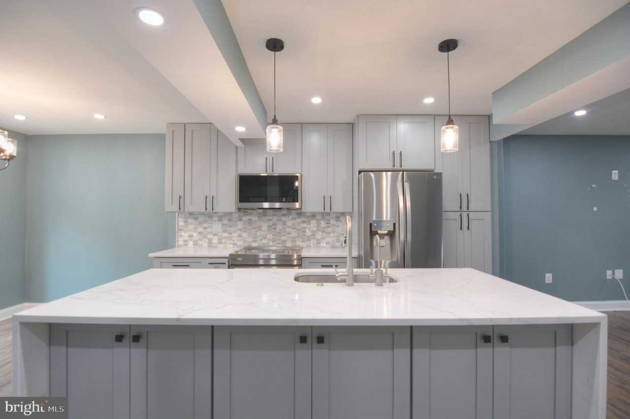 3822 Gawayne Ter Unit 32-382 #32-382 - Photo 6 of 32