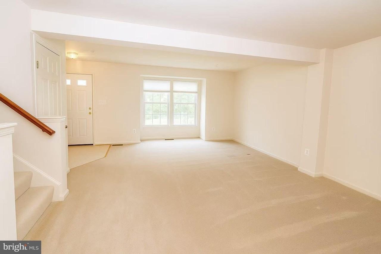 11321 Amberlea Farm Dr - Photo 5 of 11