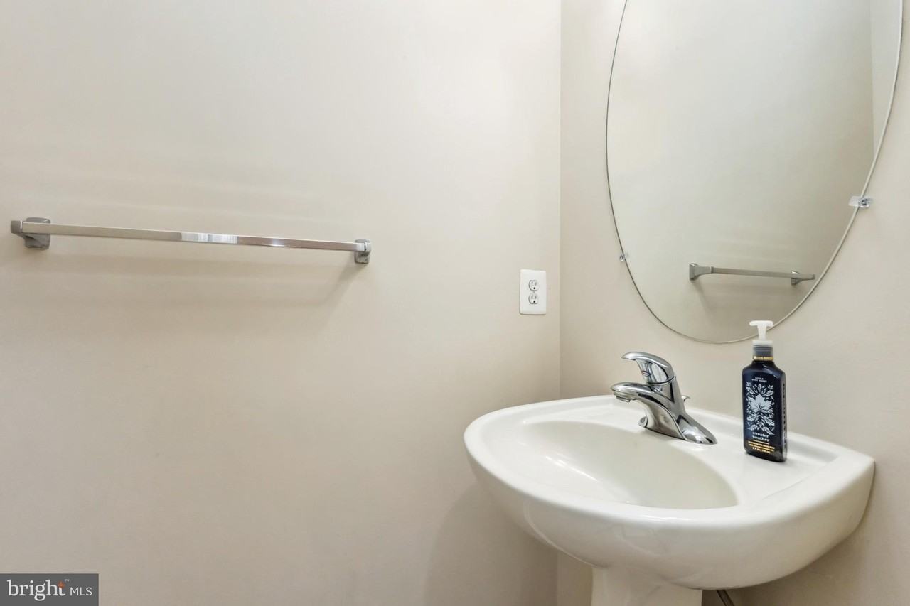 49 Inkberry Circle - Photo 4 of 25