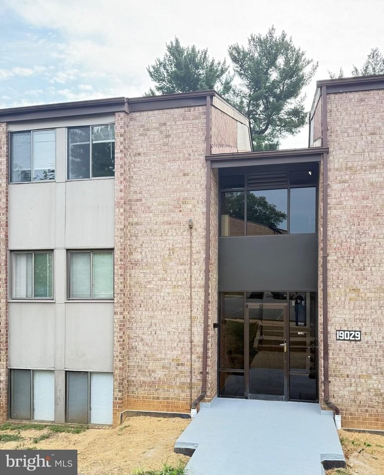 19029 Mills Choice Road #4