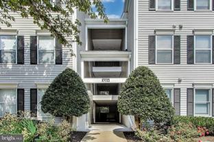 10021 Vanderbilt Circle #14 - Photo 1 of 1