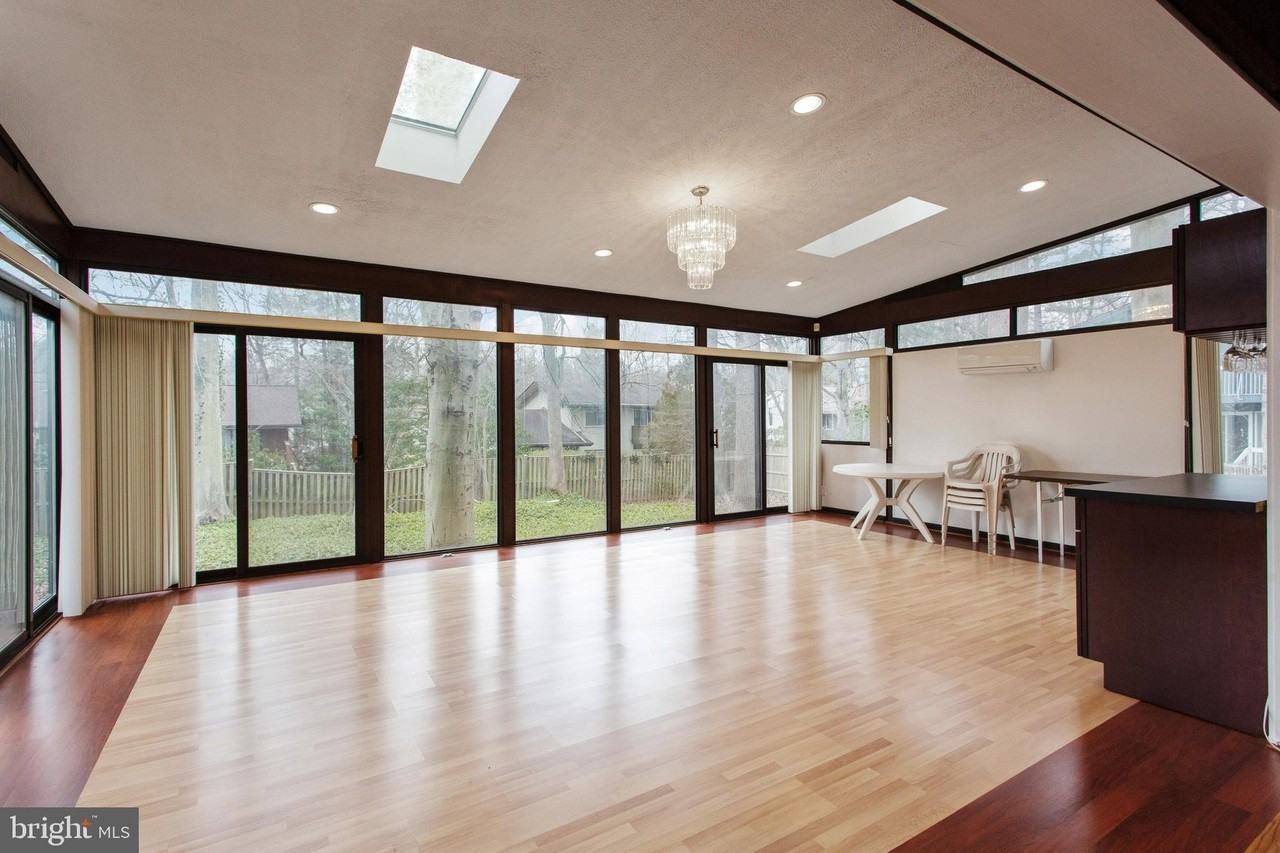 7036 Buxton Ter - Photo 7 of 23