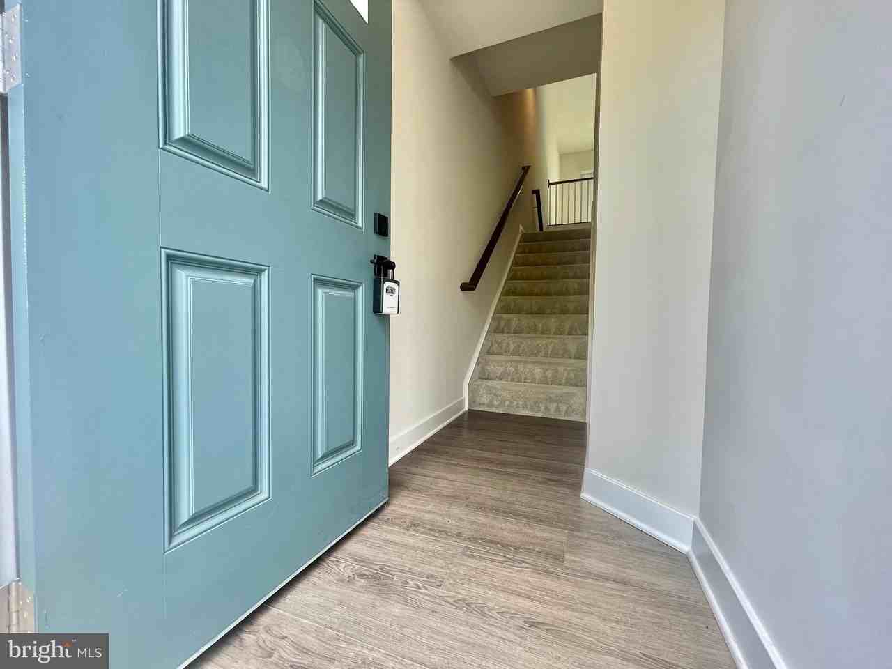 9576 Nature Trl - Photo 2 of 40