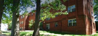 4107 Oglethorpe St Apt 202 #202 - Photo 1 of 1
