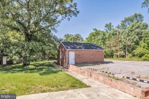 featured image of 4515 Old Branch Ave