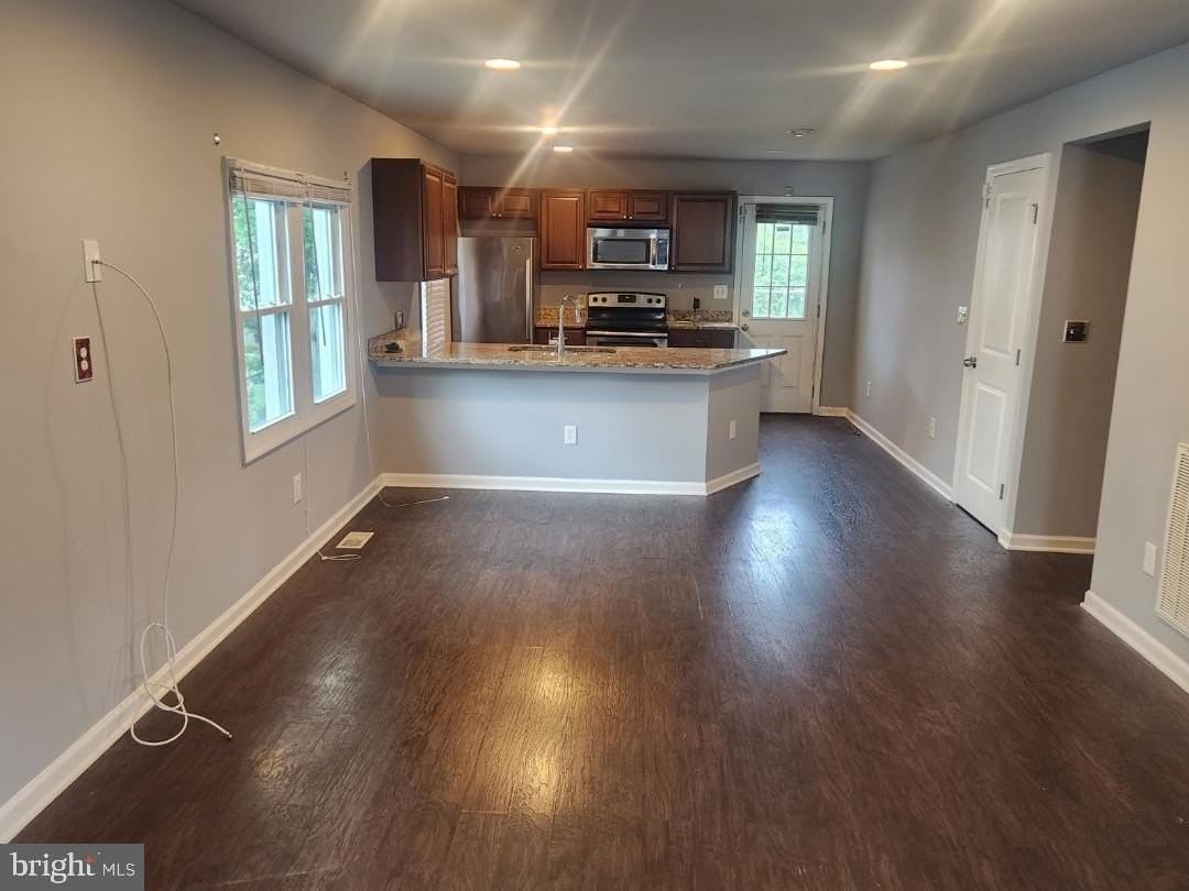 1011 Nova Avenue #A - Photo 3 of 15