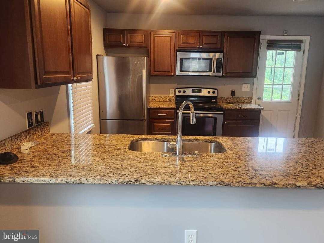 1011 Nova Avenue #A - Photo 4 of 15