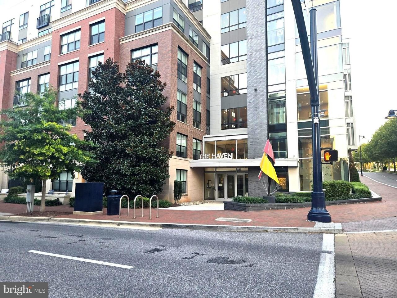 145 Riverhaven Dr Unit 533 #533 - Photo 2 of 19