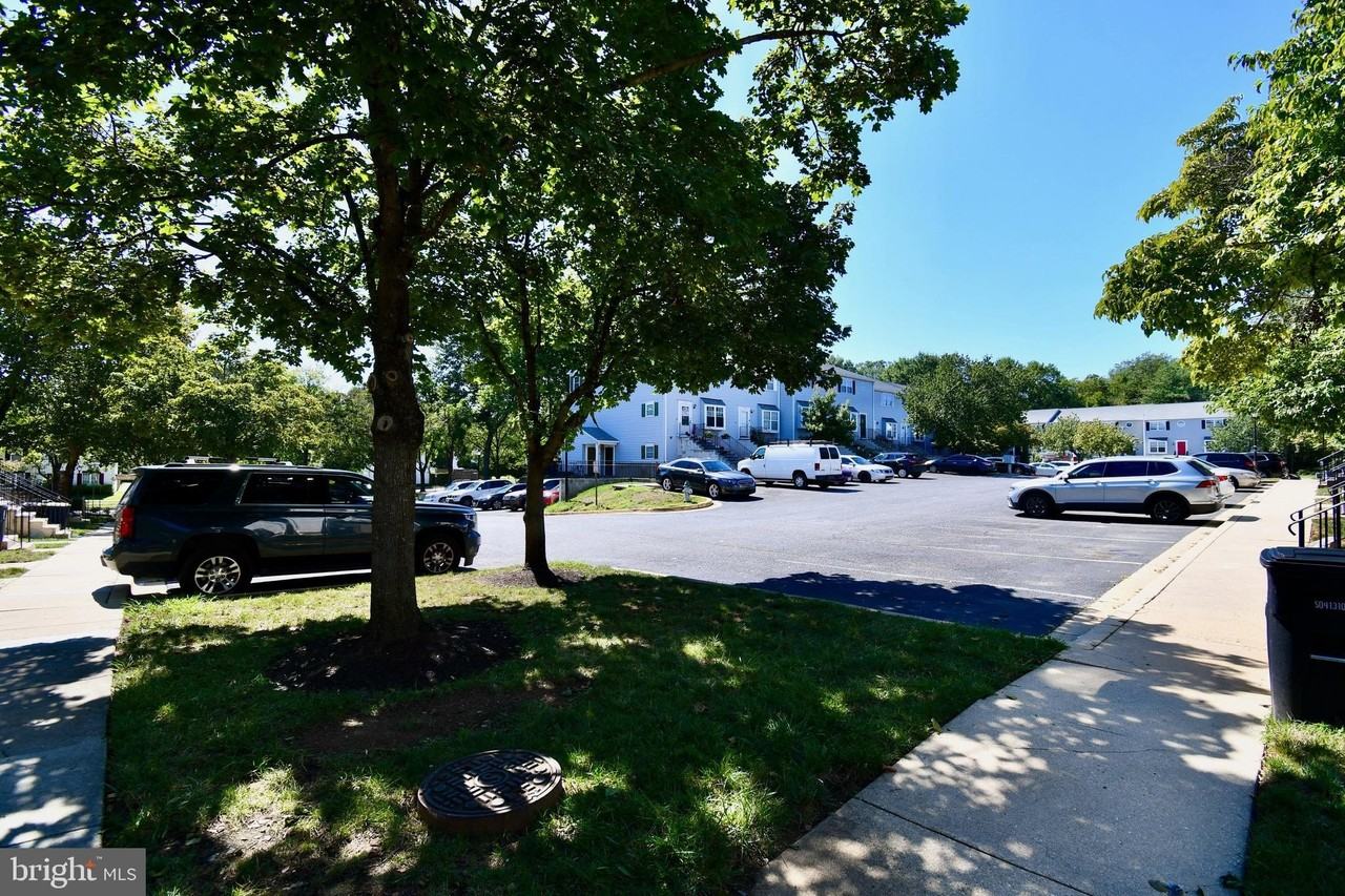 11234 Hannah Way #1 - Photo 3 of 50