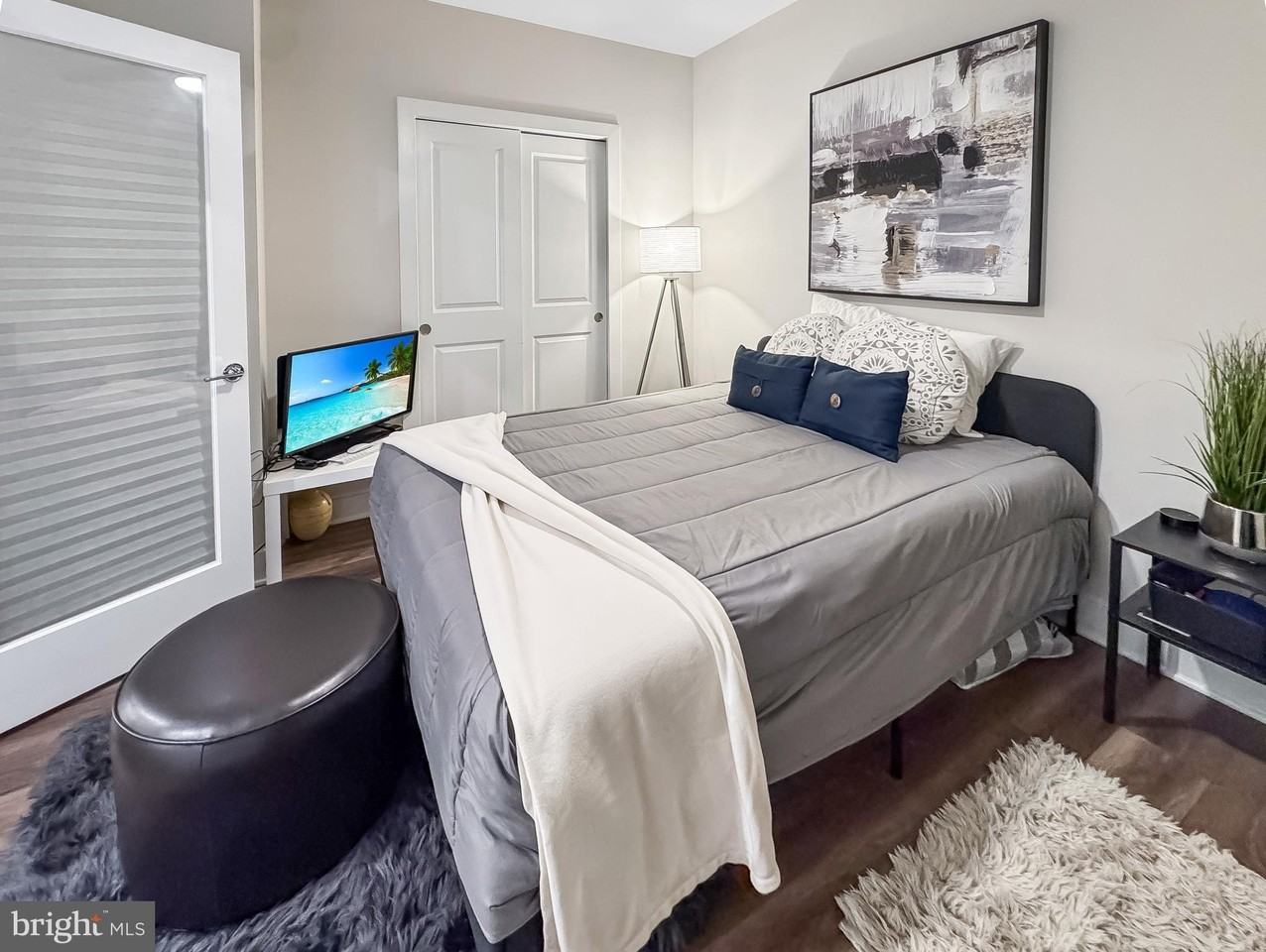 102 Saint Ives Pl Apt 204 #204 - Photo 5 of 27