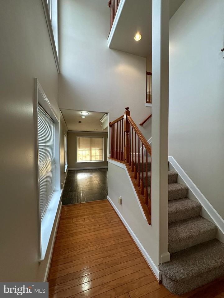 5409 Commerce Row Unit 49 #49 - Photo 2 of 22