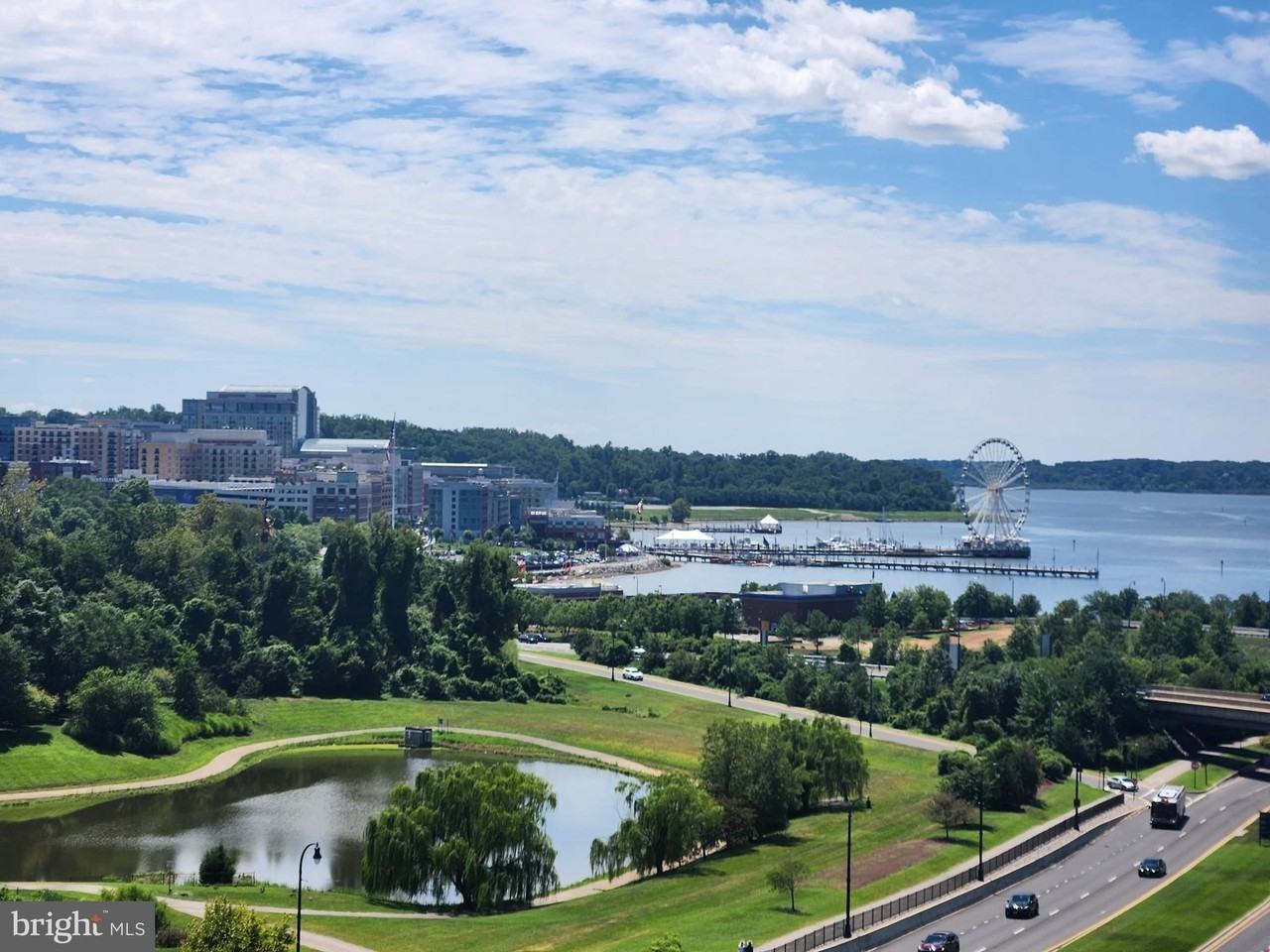 724 Sentry Sq - Photo 6 of 50